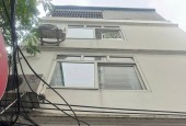 Cho thuê nhà ở hộ gia đình, nhóm đi làm Phố Minh Khai, 5 tầng, 30m2, 3 ngủ, 12 triệu